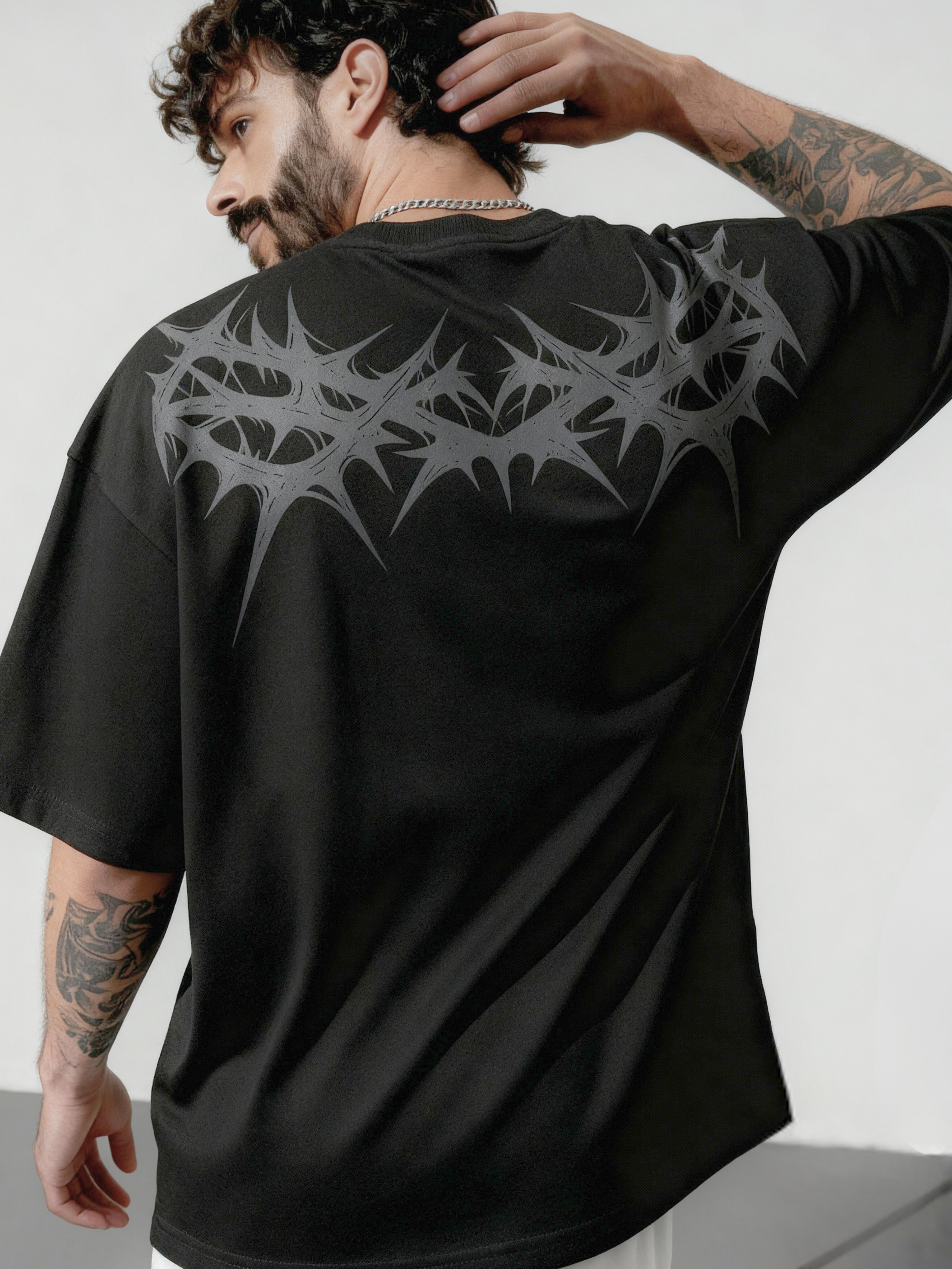 CROWN OF THORNS UNISEX OVERSIZED TSHIRT