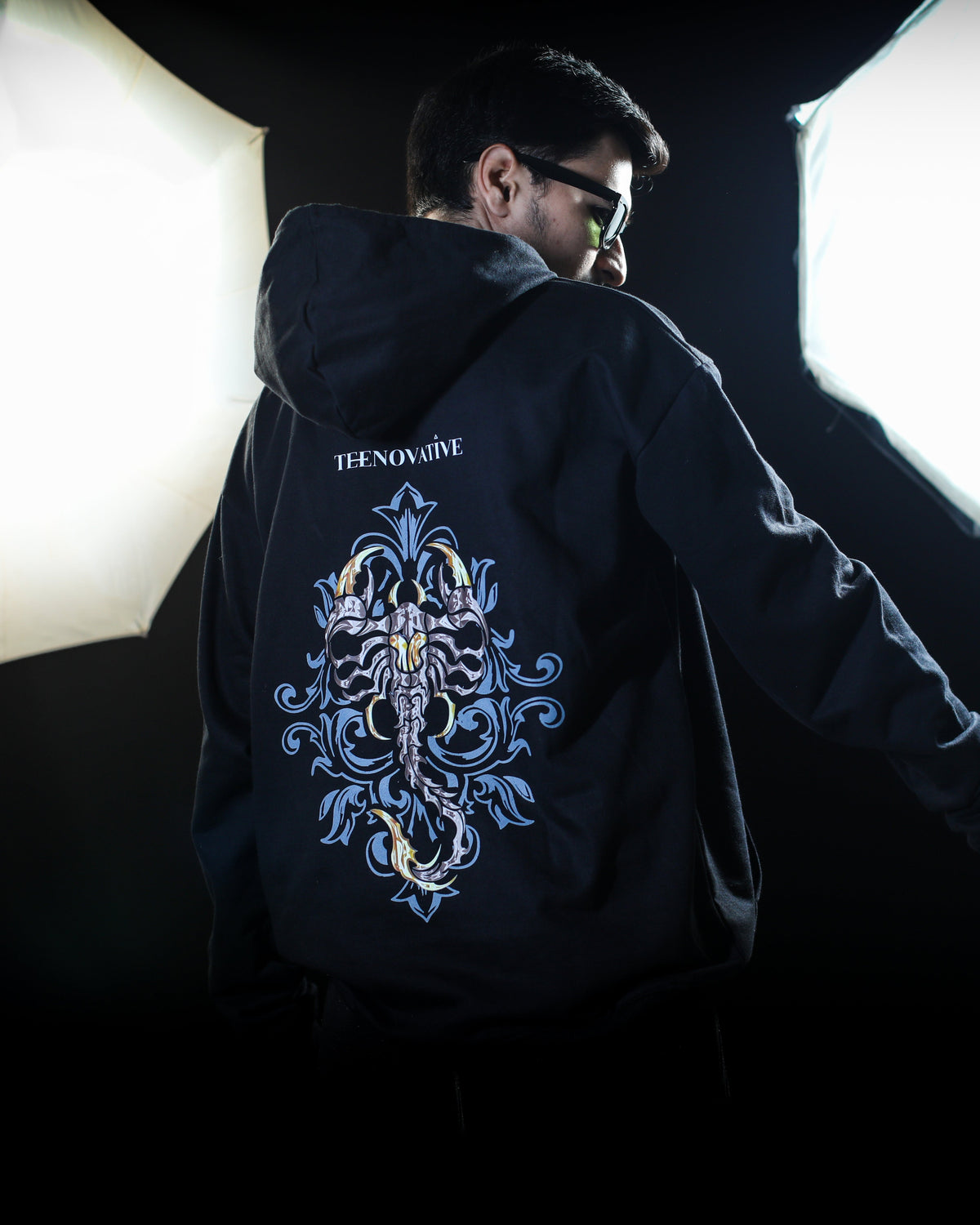 Scorpion - Hoodie (UNISEX)