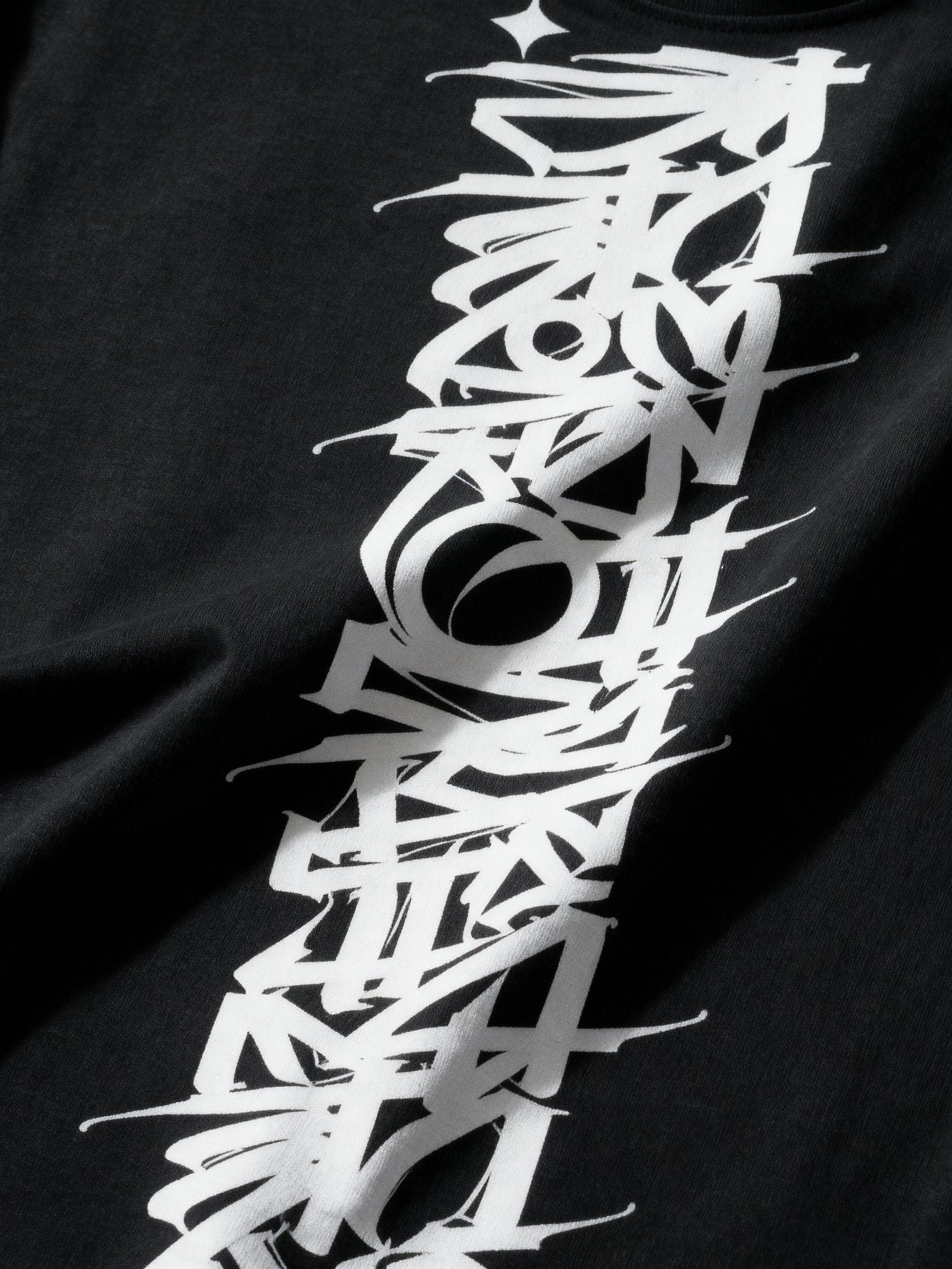 Divine Graffiti - Teenovative