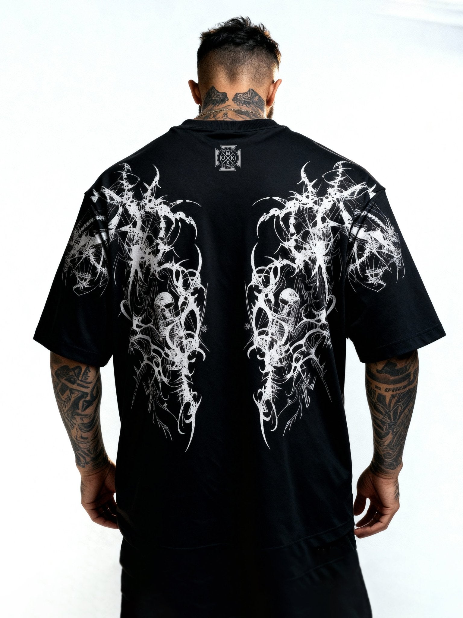 GOTHIC WINGS OVERSIZED UNISEX TSHIRT - Teenovative