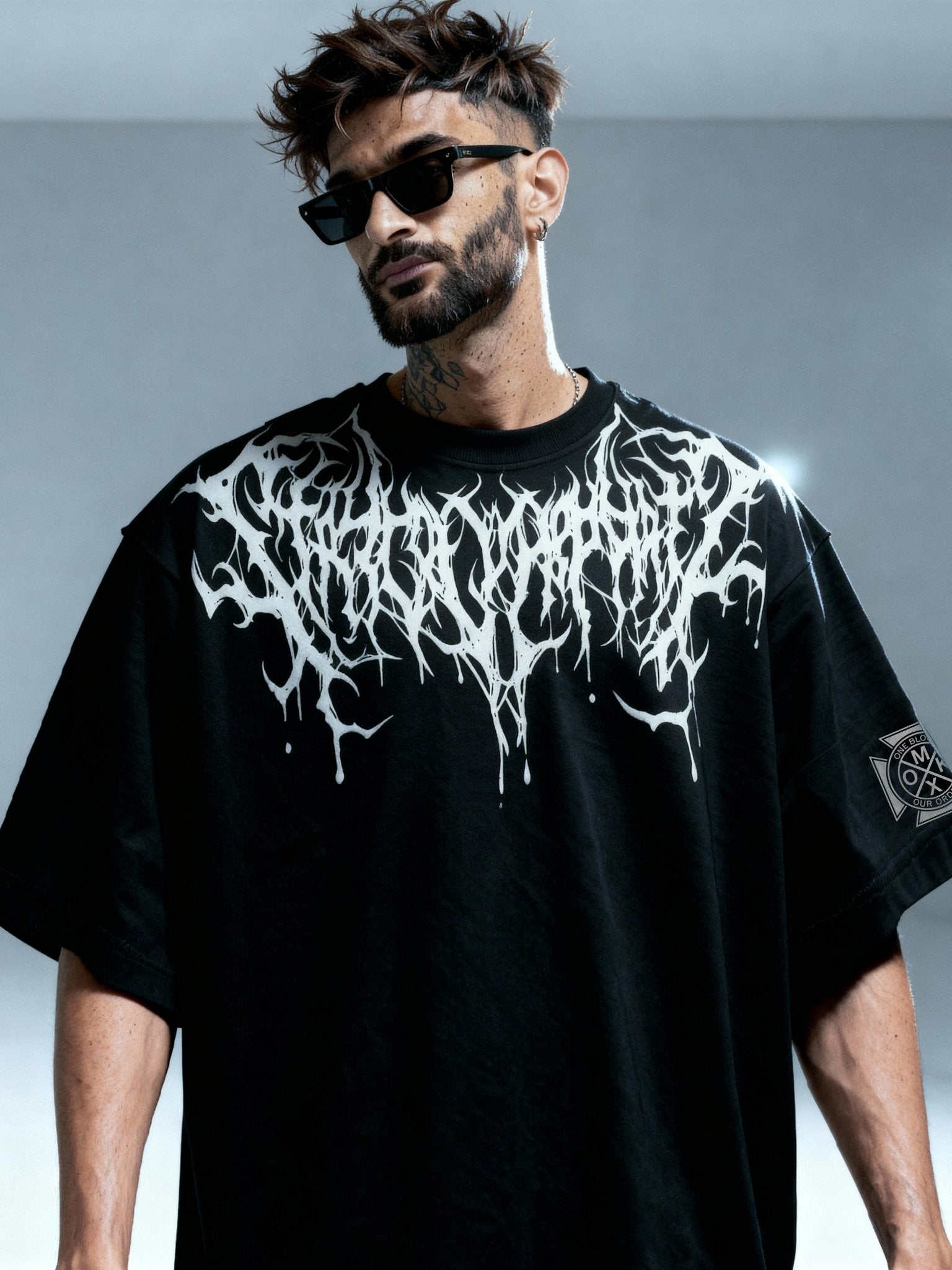 IRON VEINS UNISEX OVERSIZED T - SHIRT - Teenovative